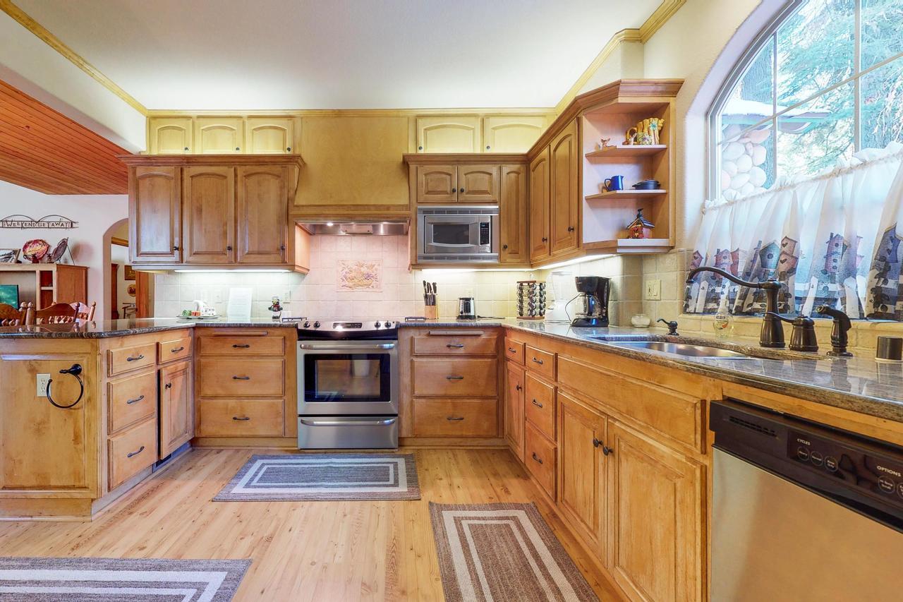New England Cottage Shaver Lake Εξωτερικό φωτογραφία